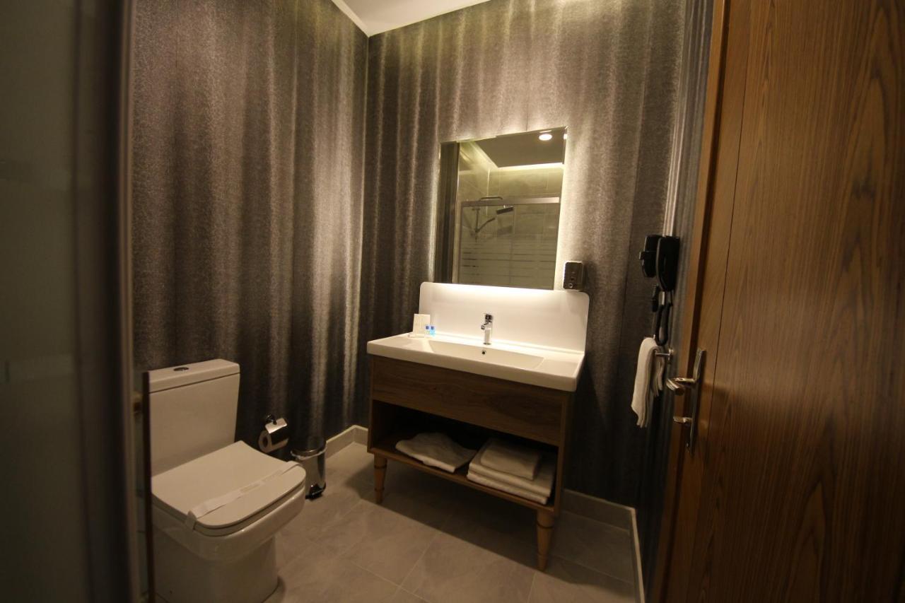 מניסה Rose Bay Hotel מראה חיצוני תמונה